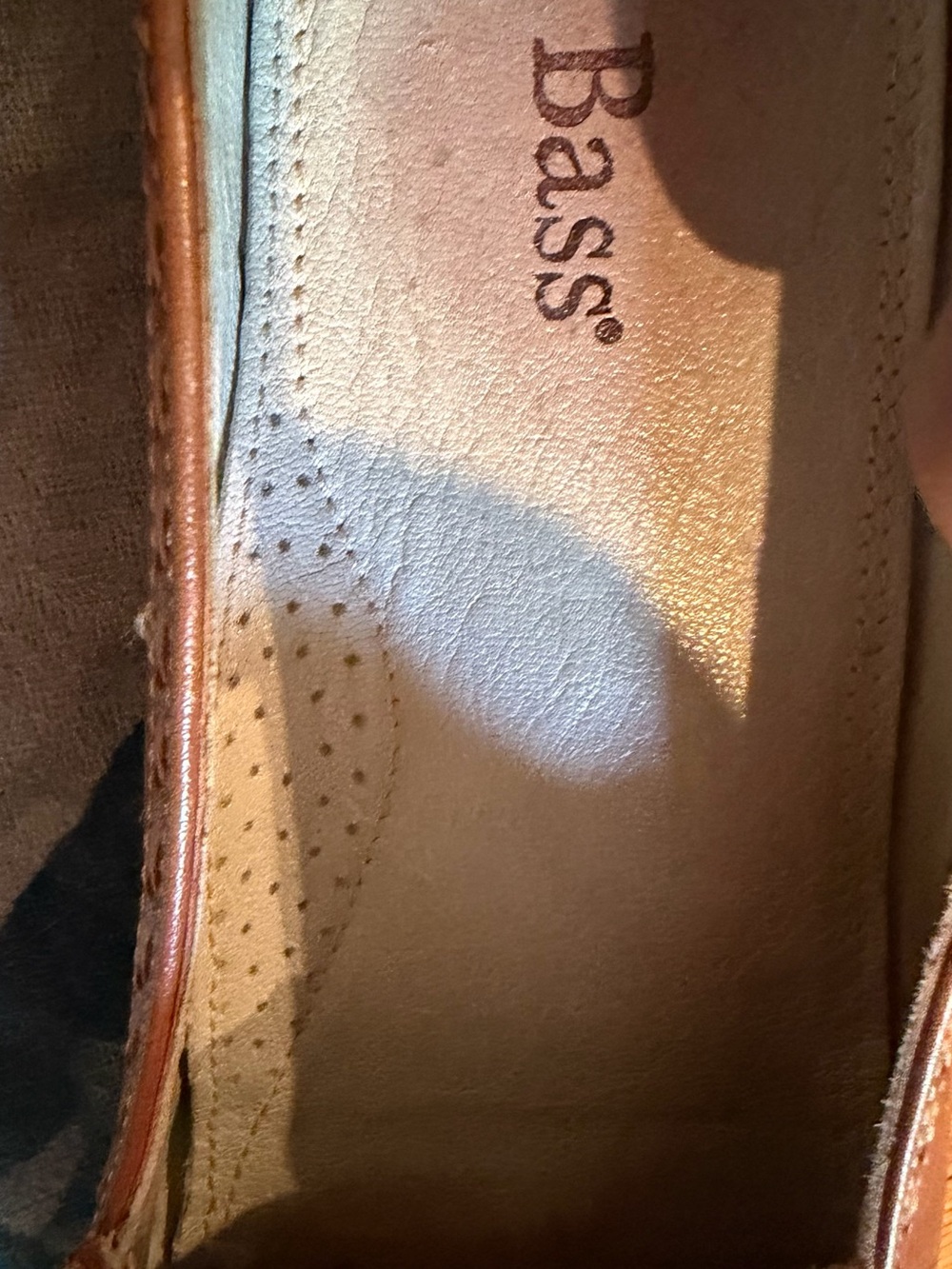 Bass Women's Tan Leather Knot-Trim Loafers - Picture 6 of 6
